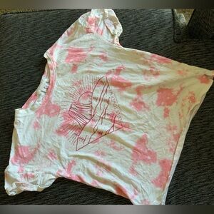 Pink and White Graphic T-Shirt Devils Tower, Wyoming